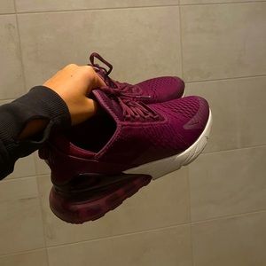 Nike Air Max 270